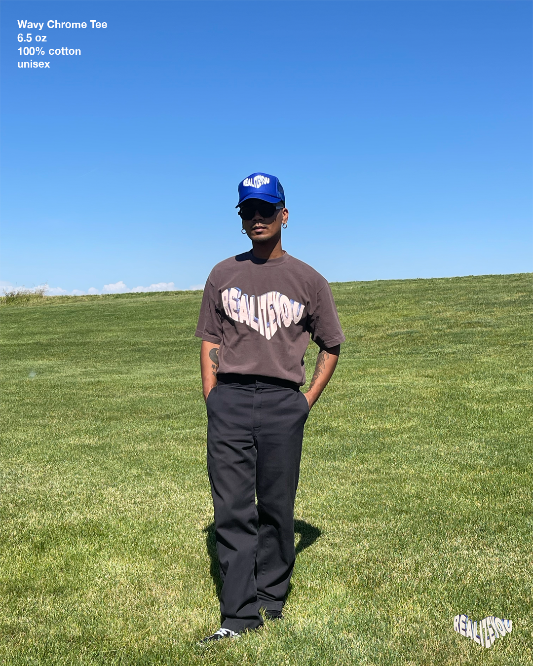 WAVY LOGO TEE (CHROME/CLOVE)