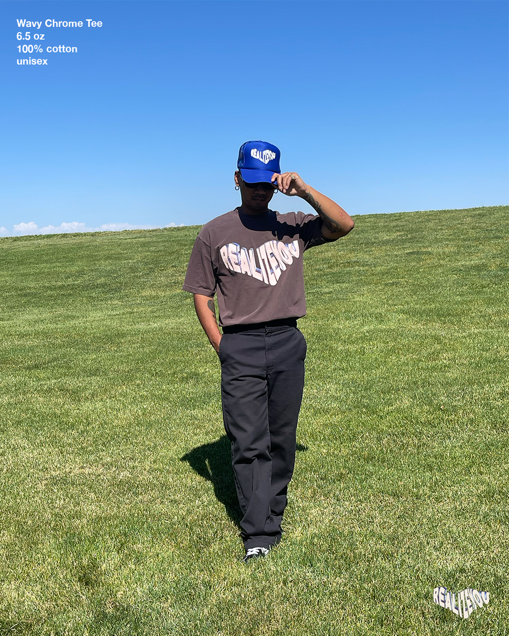 WAVY LOGO TEE (CHROME/CLOVE)