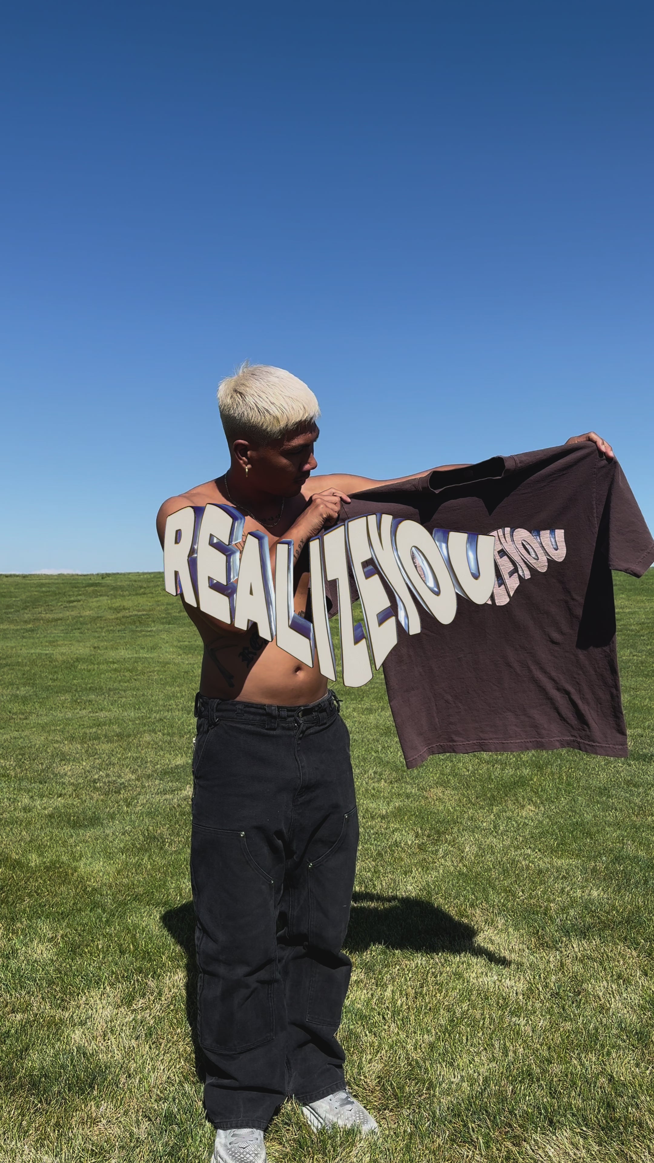 WAVY LOGO TEE (CHROME/CLOVE)